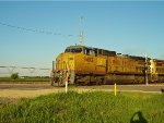 UP 9452 crosses Read Rd. with the inbound B train